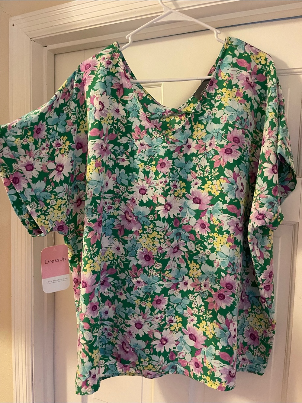 DressUp Green Floral V-Neck Tunic Top